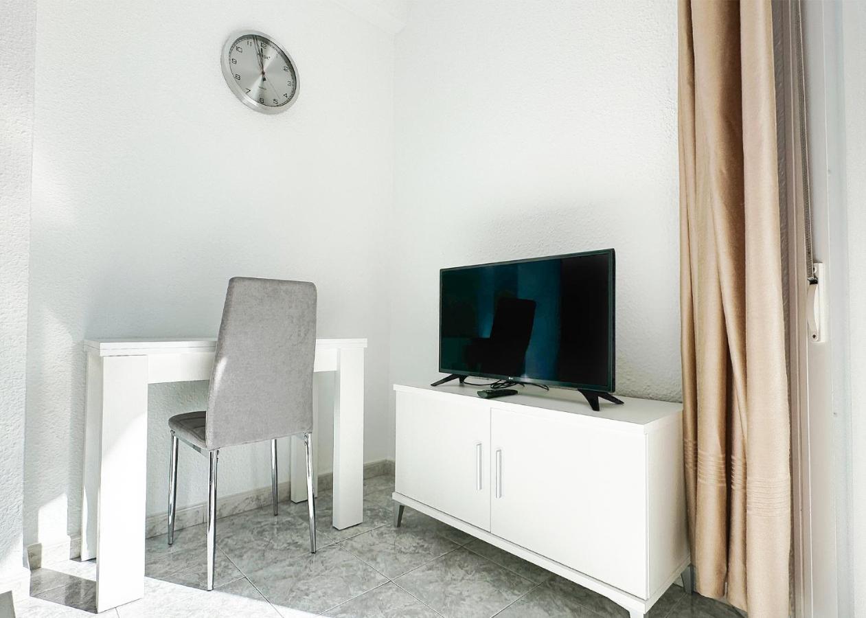 Skol 131 - Studio At Skol Building In Marbella Centre With Sea Views. Екстер'єр фото